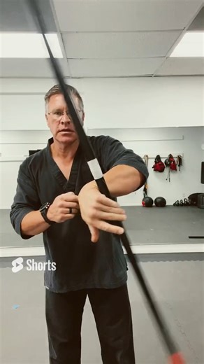478K views · 17K reactions | Bo staff training at home for beginners - figure eights with wrist rolls | Matt Pasquinilli | Facebook