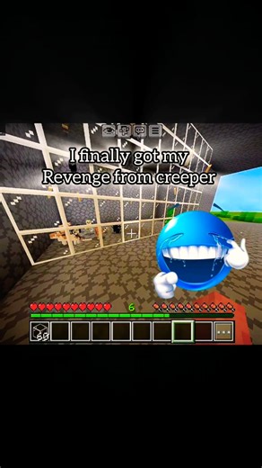 I finally got my revenge from creeper 🙂✅ #dublagem #minecraftshorts #minecraft #gaming
