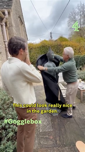 Gogglebox on Instagram: "Feng shui Fridays with Andrew and Alfie #Gogglebox #FreshEveryFriday 9pm @channel4 📺💻📱👀"