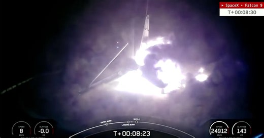 SpaceX rocket's first stage crashes