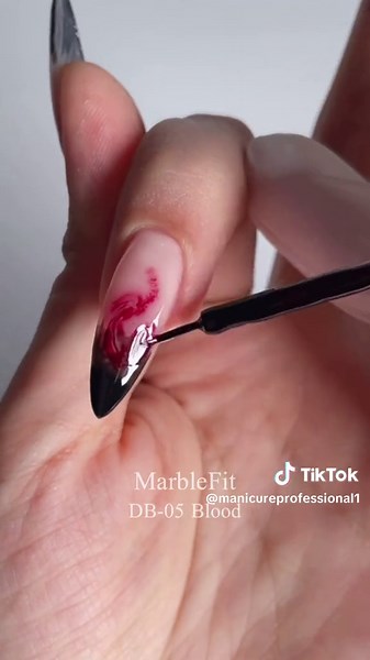 Dark Red Marble Gradation Nails ✨💅🏽❤️ #nails #nailart #nailtutorial💅🏻 #satisfying #acrylicnails #polygelnails