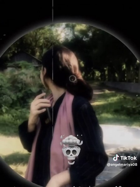 Captivating Custom Gameplay in Free Fire