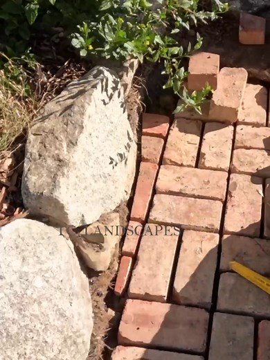 Hardscaping Ideas: Brick Paving for Your Backyard