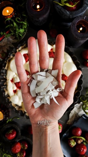 I made focaccia from a magical berry bush