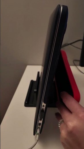 Top Workspace Trends 2024: Vaydeer Vertical Laptop Stand Review