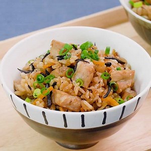 沖縄の郷土料理！ ジューシーのレシピ動画・作り方 | デリッシュキッチン