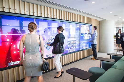 ACS replaces its CEO