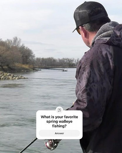 Find the Seam for River Walleye #walleyefishing #fishing