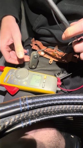 96’ F250 7.3, Cruise Control troubleshooting horn pad button controls