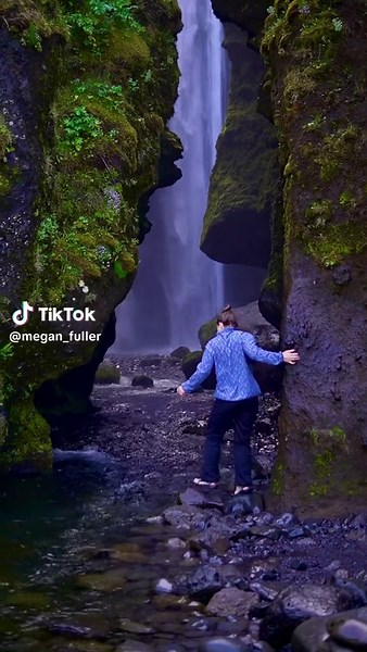 Tap into your curious mind and it will take you beautiful places #travel #traveltiktok #backpacking #icelandadventure #ringroadtrip #photograhy #nature