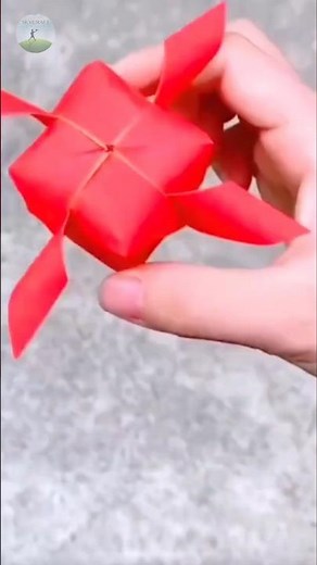 How to Make Easy Paper Spinner Toy! 😱 | DIY Origami Spinner #shorts