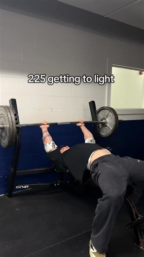 kyle affer on Instagram: "Programs in bio Code Kaff Ekkovision/Gympin #gym #bodybuilding #training #workout #trainhard"