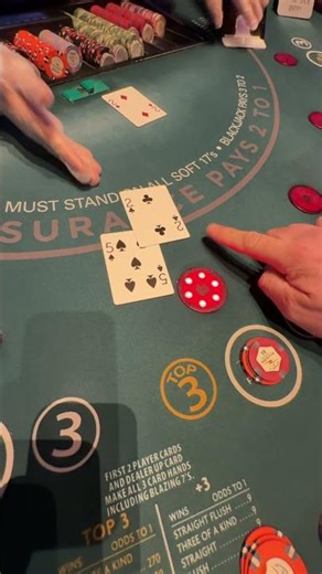 FIRST HAND for the WIN!!!!!! #gambling #blackjack #casino #lasvegas