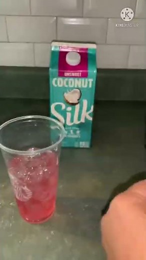 Bebida rosa de Starbucks/pink Drink Starbucks fácil de hacer#Shorts