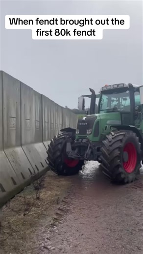 Exploring the First 80k Fendt Tractor in the UK