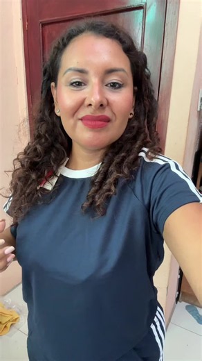 Outfit cómodo mujer: modo partido y estilo deportivo