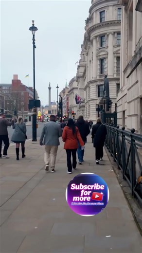 London Street Vibes | Relaxing ASMR Walk 4K