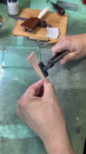 小銭入れとマチの下準備 #サムライクラフト #ハンドメイド #レザークラフト #leathercraft #財布