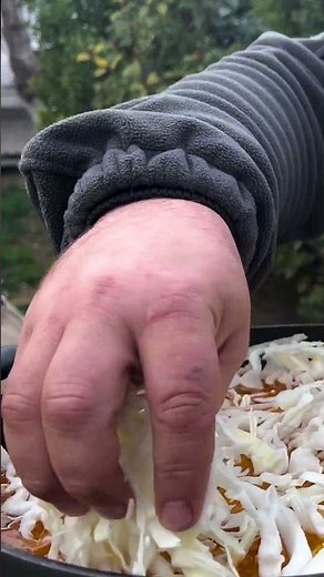 Cooking Ukrainian Cuisine 🇺🇦! Recipe for Rural Real Ukrainian Borscht 🇺🇦