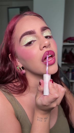 Maquiagem Rápida Verde e Roxo: Tutorial Passo a Passo