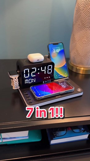 Acer 7-in-1 Charging Station for Your Nightstand