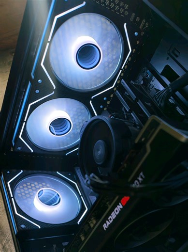 🖥️ Custom Build & Troubleshooting | Basak, Cebu City! 🏎️📦 Sometimes in the tech world, things don't go exactly as planned—but we never leave a client hanging! Mr. Niere from Alcoy, Cebu, reached out to us for a budget-friendly foundation to pair with his RX 6600 XT. 📋 The Specs: CPU: Ryzen 5 5600X (High-speed gaming favorite!) 🐉🔥 Mobo: ASUS TUF B450M Pro II (Built to last) 🛡️ RAM: 16GB Fast Speed 3200MHz ⚡ SSD: 256GB WD SATA M.2 SSD 🚀 PSU: 600W High Power 80 Gold 🛡️✨ Case: Rakk Naya wit