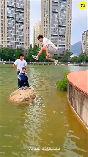 Two men helped the boy 🔥 ~ wood toy-woodworking art skill wood / hand crafts #shorts