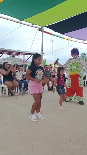 Videos de Botecito (@botecito_show) con “sonido original - Botecito”