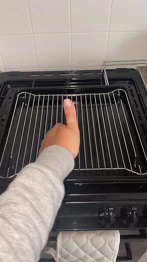 Effortless Cleaning Tips with Mr Muscle 😍