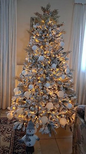 Έτοιμο το χριστουγενιατικο δέντρο.☃️🌟⛄️🎄✨️🎆