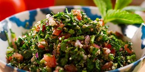 How to make the perfect taboule or tabbouleh Click here: www.recipe30.com for this recipe A Super Healthy Lebanese Salad | Recipe30