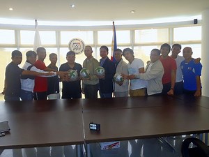 Azkals support Balls for Peace