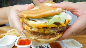 Suella | Double cheeseburger like y’all requested 😉 See? I listen 👂😘Link in my bio #youtube #suellasmr #asmr #foodie #mukbang #eatingshow... | Instagram