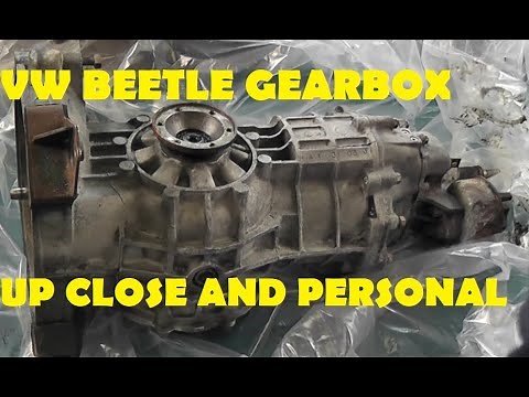 VW beetle gearbox shaft seal replacement, partial strip, clean and repair - VW 1303S IRS gearbox