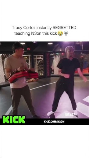 Tracy Cortez instantly REGRETTED teaching N3on this kick 😭💀 #n3on #tracycortez #ufc #streamer