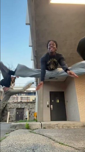 Dance mishap as pants rip mid-jump in Queens, New York, USA