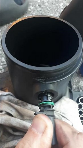 Mercedes M276 remove and install intake air temp sensor.
