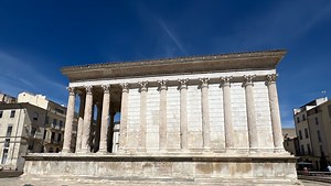 La Maison Carrée, un joyau nîmois inscrit à l’Unesco : fréquentation en hausse et nouvelles perspectives