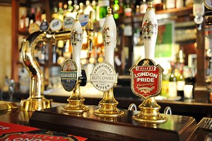 15 Best West End Pubs In London | Pre-Theatre Drinks Done Well