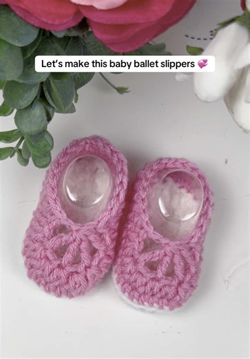 Handmade Baby Ballet Slippers: Easy Crochet Tutorial