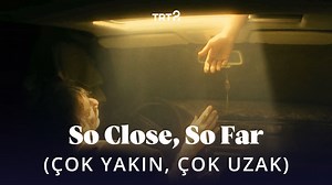Oğluna beyin tümörü teşhisi koyan doktor bir babanın yaşadıklarını konu edinen “So Close, So Far” (Çok Yakın Çok Uzak), bu akşam 21.30’da TV’de ilk kez TRT 2’de. 🎞️ Eleştirmenlerimiz Mehmet Açar ve Alin Taşçıyan’ın film hakkındaki yorumları için 21.15’te ekran başındayız. 🍿 | TRT 2