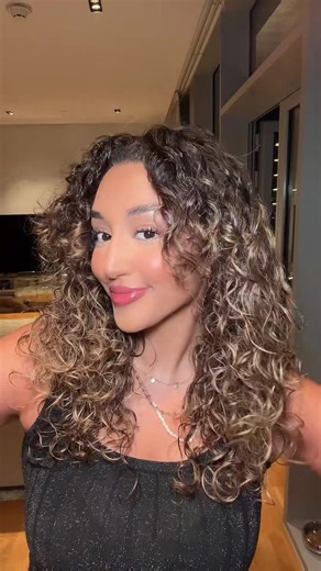 Curly Hair Volume Tips for Root Volume | Babyliss Diffuser Review