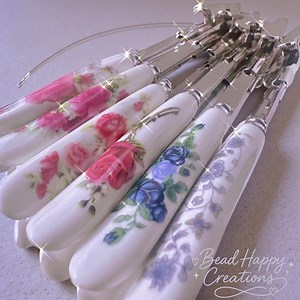 Vintage Floral Ceramic ATM Card Clip – Long Nail Helper, Bracelet Tool, Credit Card Grabber - Etsy