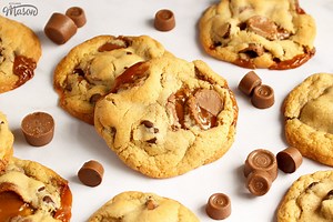 Easy Peasy Rolo Cookies! | Kitchen Mason