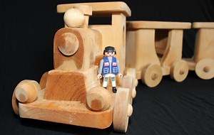 Choose your options to make your Own Wooden Train Engine and Wagons
