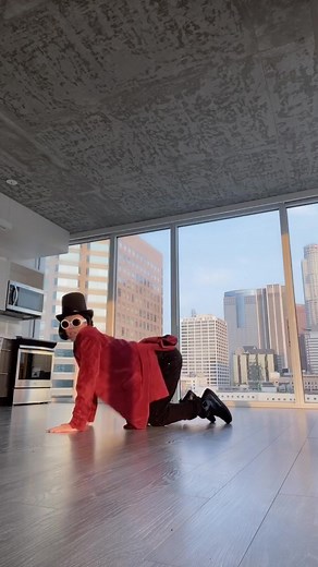 Breaking in the New Apartment WAP Dance Trend