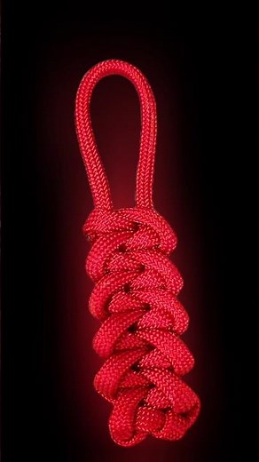 Easy Paracord Keychain anyone can do! #paracord #paracordkeychain #diy