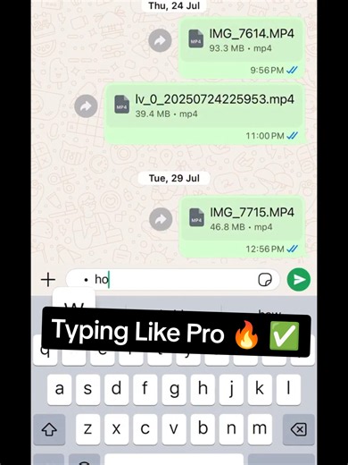 Typing like a pro 👉 . . #typing #tipsandtricks #typingtips #whatsapptricks #whatsappchat #tiktokgrowthchallenge #fyp
