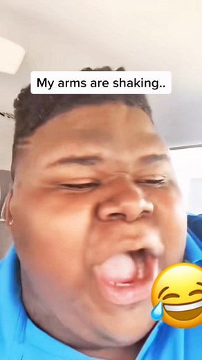 827K views · 17K reactions | Why can’t you hold your own flashlight | BigTre1000 | Facebook