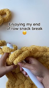 Now that's what we call multitasking! I know we've all found our hooks in wild places but what about finding something wild in your hook. Did you know our 25mm Luxite Susan BAtes hooks have built in storage? Shop the 25mm crochet hook: https://bit.ly/3CPqLDF Get the pattern: https://bit.ly/4hqkoWv | Yarnspirations